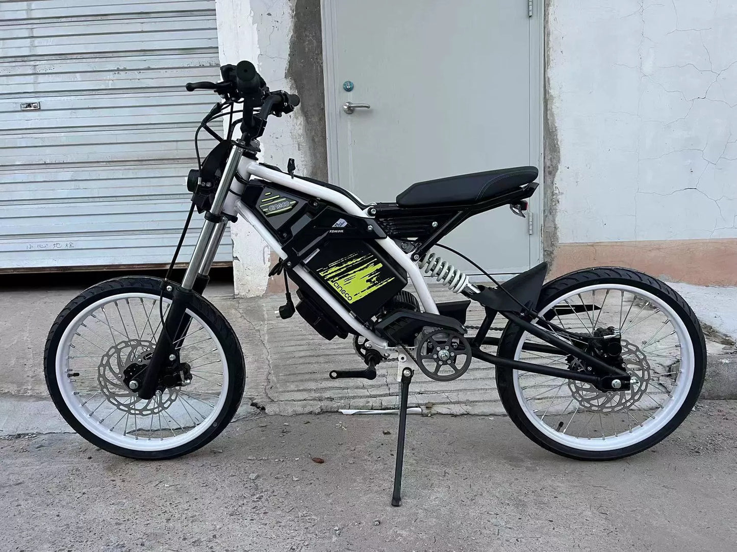 Cineco Electric City and Off road Mountain Dirt Bike 48V 28AH 1500W